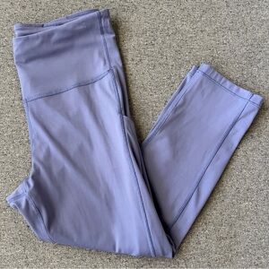 Athleta ultimate stash pocket capri lavender purple